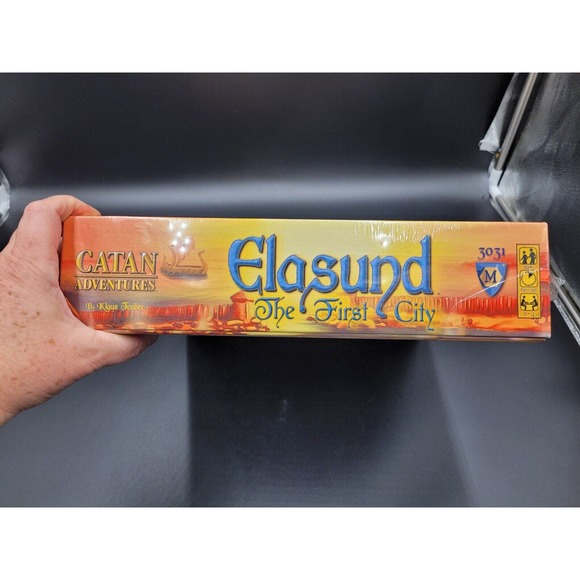 Catan Adventures Elasund The First City Mayfair Complete Game - Picture 14 of 15